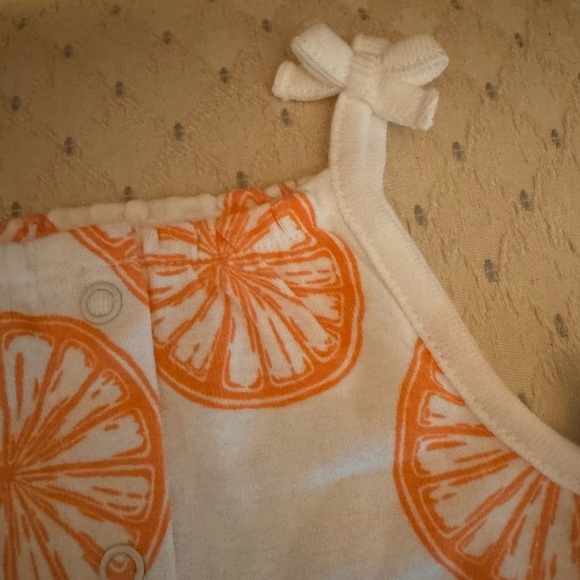 NWT:Carter’s Baby Button Down Pineapple Shorts Romper 12M - Picture 3 of 10